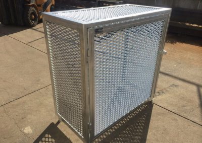 We design and fabricate custom cages to meet your desired specifications